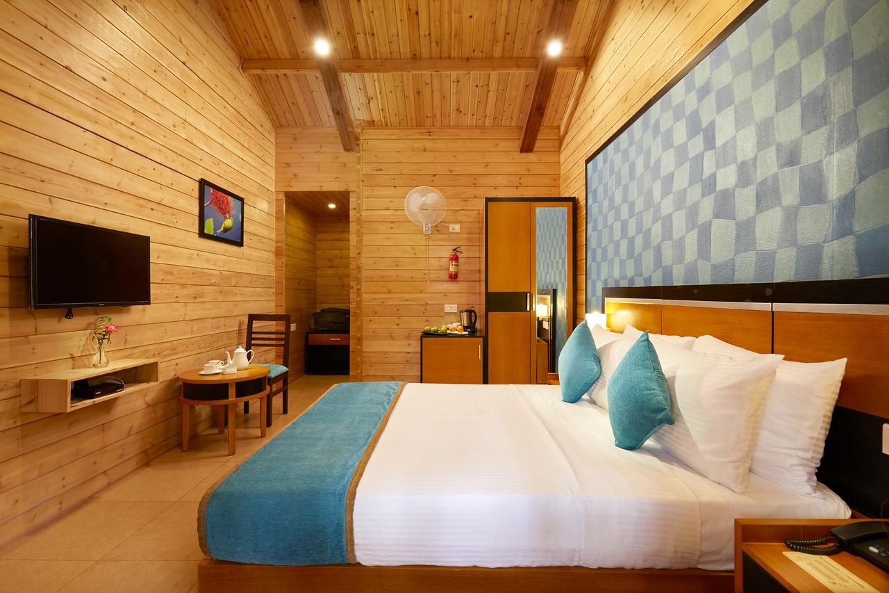 Sterling Anaikatti Hotel Varagampadi Buitenkant foto