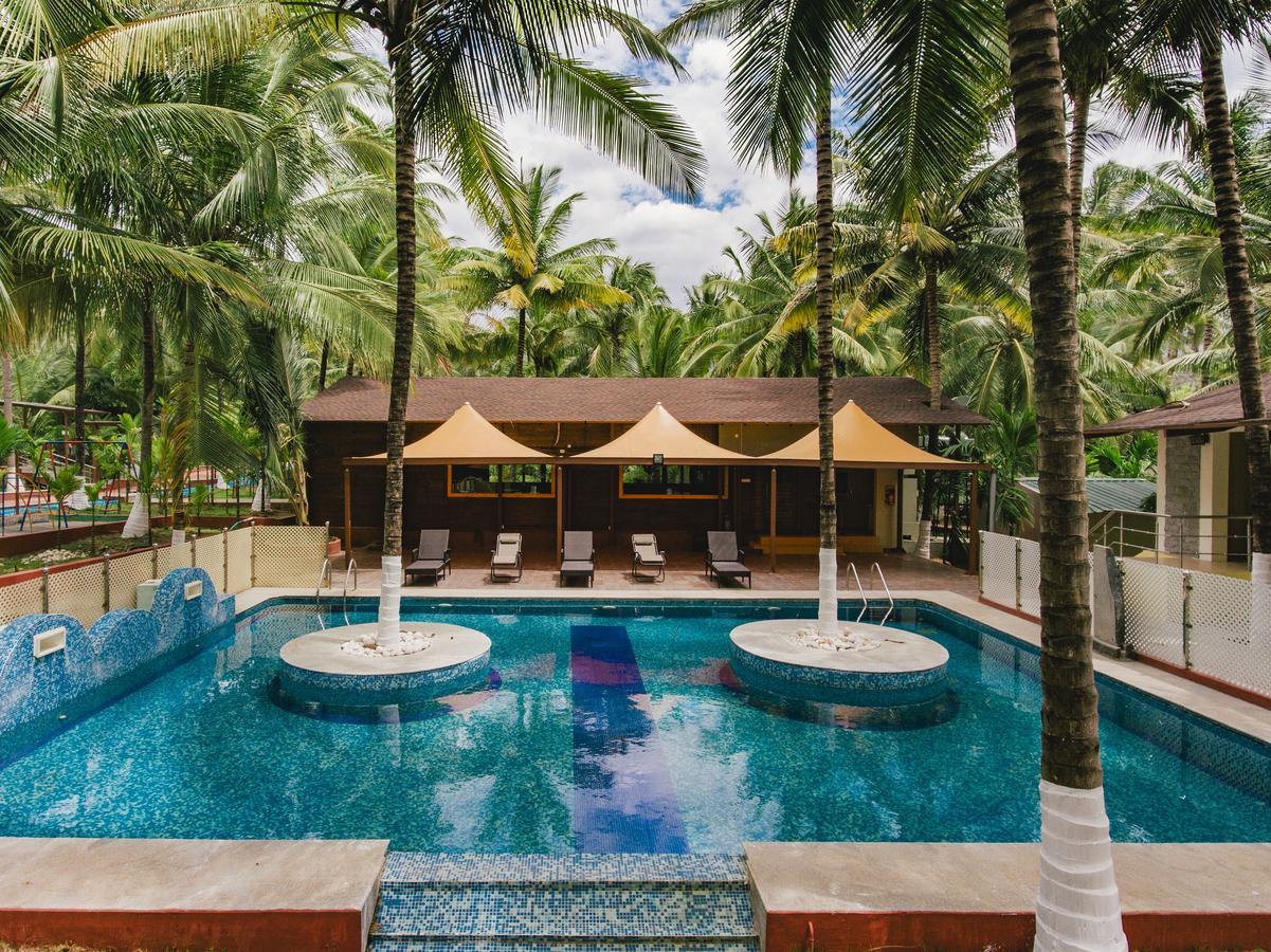 Sterling Anaikatti Hotel Varagampadi Buitenkant foto